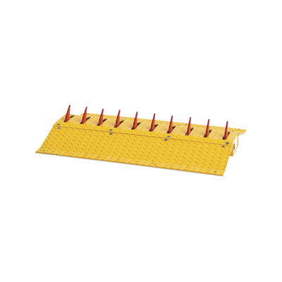 Picos poncha llantas autónomo / No requiere barrera vehicular / Para delimintar dirección de tráfico vehicular / Compatible con 1601-088 / Mide 90cm (3ft) / Fácil instalación de sobreponer