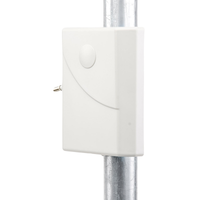 Antena Tipo Panel de Montaje en Pared, Multibanda 700-960 MHZ/ 1710-2170 MHz, 75 Ohm, conector F hembra.