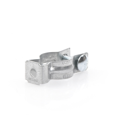 Clip para Tubo Conduit de 1-1/2" (38 mm).