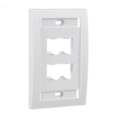 Placa de Pared Vertical Ejecutiva, Salida Para 4 Puertos Mini-Com, Con Espacios Para Etiquetas, Color Blanco