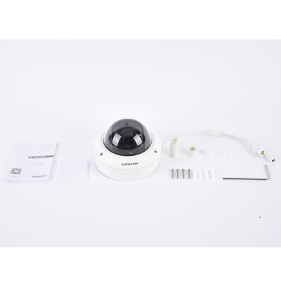 Domo IP 4 Megapixel / Lente Mot. 2.8 - 12 mm / 30 mts IR / H.265+ / Exterior IP67 / IK10 / WDR 120 dB / Metal / PoE / ONVIF / Micro SD