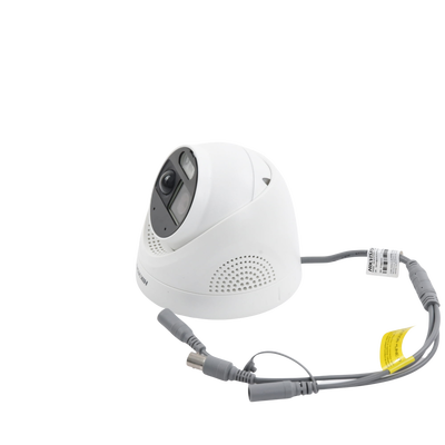 Turret TURBOHD 2 Megapixeles (1080p) / Imagen a color 24/7 / Lente 2.8 mm / Luz Blanca 20 mts / Exterior IP67 / WDR 130dB / Sensor PIR / Sirena Integrada / Estrobo ROJO - AZUL / Micrófono Integrado