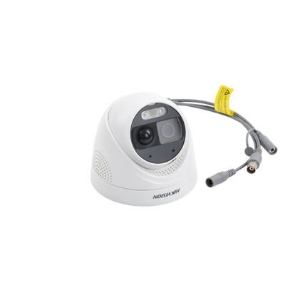 Turret TURBOHD 2 Megapixeles (1080p) / Imagen a color 24/7 / Lente 2.8 mm / Luz Blanca 20 mts / Exterior IP67 / WDR 130dB / Sensor PIR / Sirena Integrada / Estrobo ROJO - AZUL / Micrófono Integrado