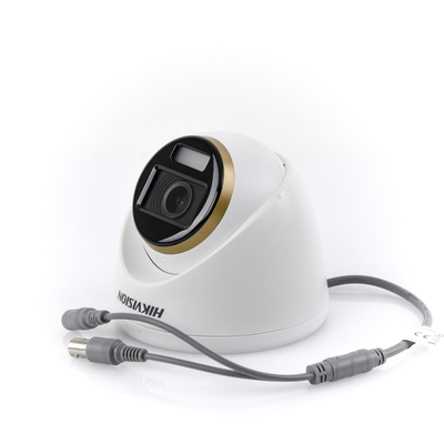 [ColorVu] Turret TURBOHD 4K (8 Megapixel) / Lente 2.8 mm / Imagen a Color 24/7 / Luz Blanca 40 mts / Exterior IP67 / WDR 130 dB