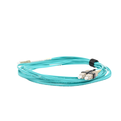 Jumper de Fibra Óptica Multimodo 50/125 XGLO OM3, LC-SC Duplex, OFNR, Color Aqua, 5 Metros