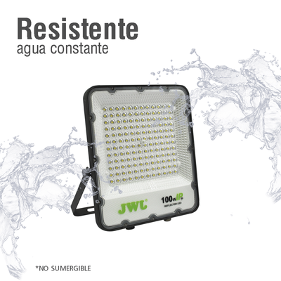 Reflector Tipo Lupa 30 W / Flujo luminoso 3 000 lm / 110 - 240 Vca~ 60Hz / Uso en exterior / IP66.