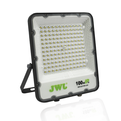 Reflector Tipo Lupa 30 W / Flujo luminoso 3 000 lm / 110 - 240 Vca~ 60Hz / Uso en exterior / IP66.