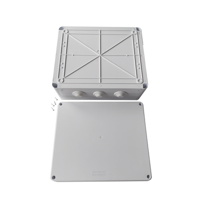 Caja de Conexiones Impermeable IP65, 12 Entradas, Dimensiones 300 x 250 x 120 mm, para Instalaciones Industriales, Comerciales y Residenciales, Incluye Tornillería para su Instalación