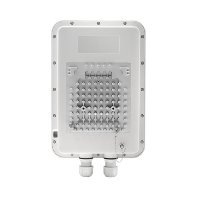 Access Point WiFi cnPilot e700 para alta densidad de usuarios, para exterior, IP-67 grado industrial, para temperaturas extremas, doble banda, antena Beamforming omnidireccional