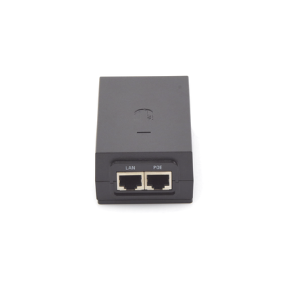 Adaptador PoE Ubiquiti de 24 VDC, 1.0 A Puerto Fast Ethernet