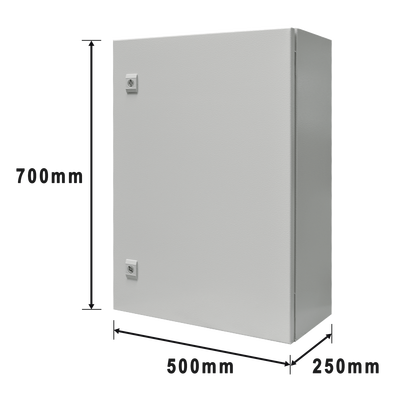 Gabinete de Acero IP66 Uso en Intemperie (500 x 700 x 250 mm) con Placa Trasera Interior Metálica y Compuerta Inferior Atornillable (Incluye Chapa y Llave T).