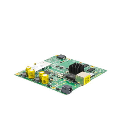 RouterBoard Inalámbrico en 5GHz a/n/ac, 1 Puerto Gigabit, CPU 720MHz, Licencia Nivel 3 (Solo Cliente).