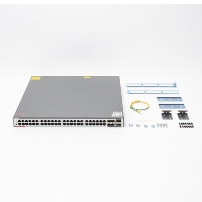 Switch Core 48 Puertos PoE 802.3bt Class 2 (Hi-PoE 90 W) Capa 3 Multi-Gigabit 5G y QSFP+ 40G