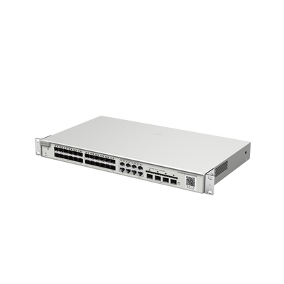 Switch administrable Capa 2+ Plus, 24 puertos SFP con 8 puertos Ethernet Gigabit y 4 SFP+ gestión en la nube