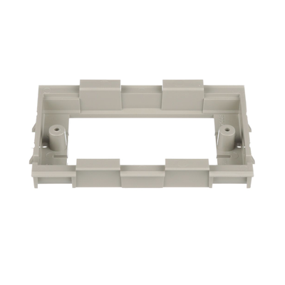 Soporte para Montaje de Faceplates en Canaleta T70, de PVC Rígido, Color Gris Internacional